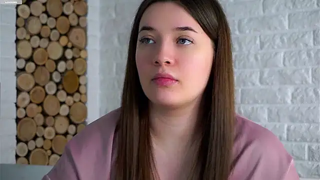 LowOncoming live sex cam