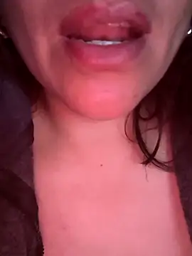 Kasandra02 live sex cam