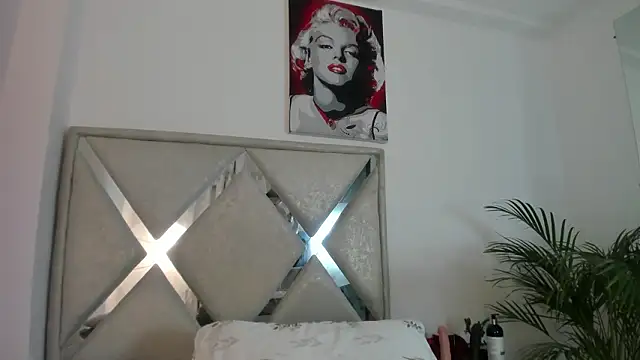 abby_jones2's cam snapshot