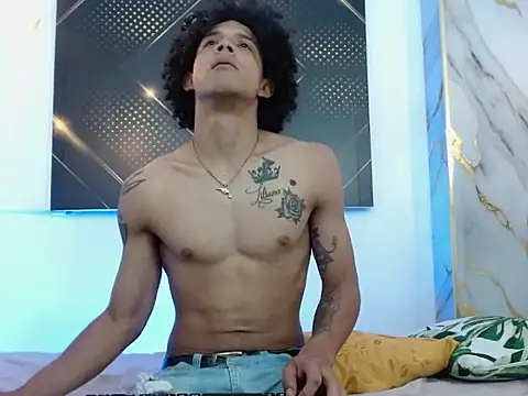 candyandking19's cam snapshot