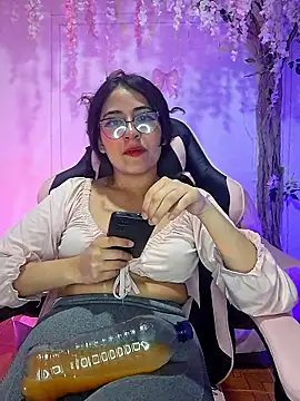 chloebrownn03's cam snapshot