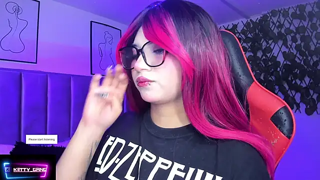 Kitty_Gang's cam snapshot