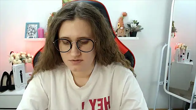 Lucky_Lana's cam snapshot