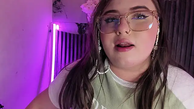 Kitty_Bms_'s cam snapshot