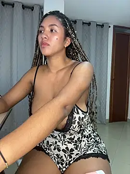 Mia_sweet80 live sex cam