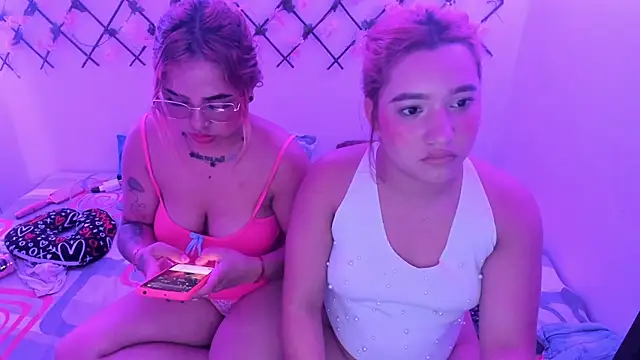 KattyDark's cam snapshot