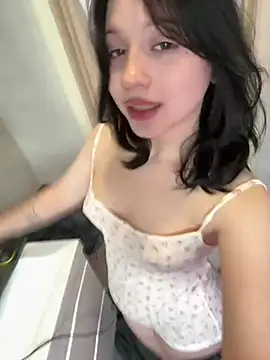 YourLittleDevil live sex cam