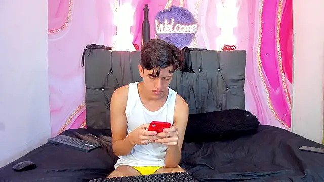 Hotsweet_Guys live sex cam