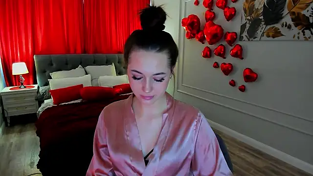 MakeYoueHappy live sex cam