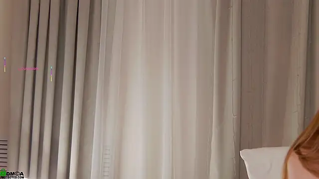 NikaDines live sex cam