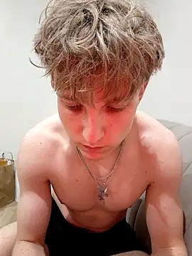 And25bn's cam snapshot