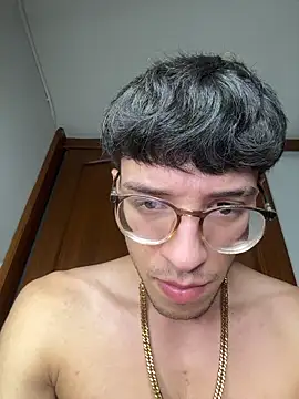 ArthurDavies_'s cam snapshot