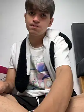 Naim_TheKing's cam snapshot