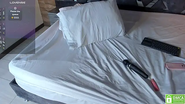 Rose_Evans__'s cam snapshot