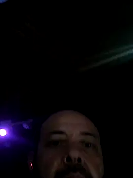 Leocesar37's cam snapshot