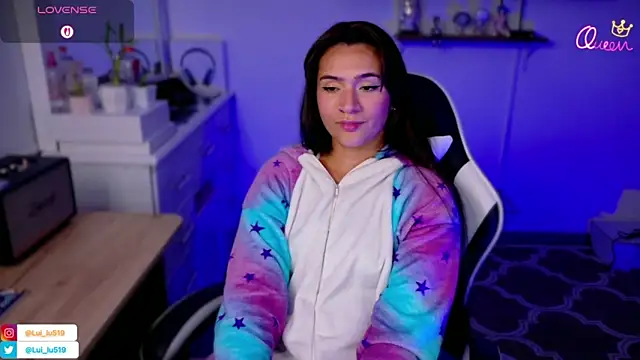 ImLui_lu's cam snapshot