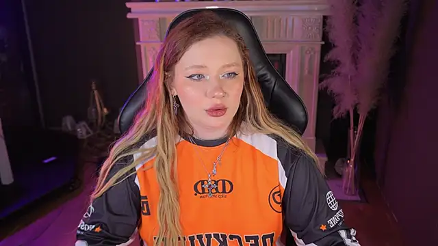 carolina_elf live sex cam