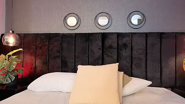 Brenda_Garcia's cam snapshot