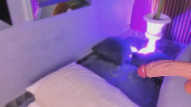 MelanieHillss's cam snapshot