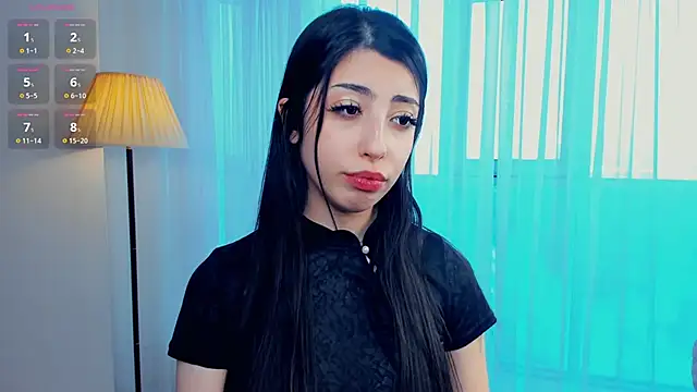 TonjaNeace live sex cam