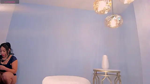 ZaraKafruni's cam snapshot