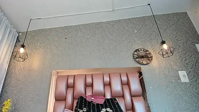 KOURTNEY--'s cam snapshot