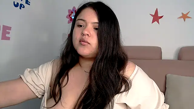 lizzie_c's cam snapshot