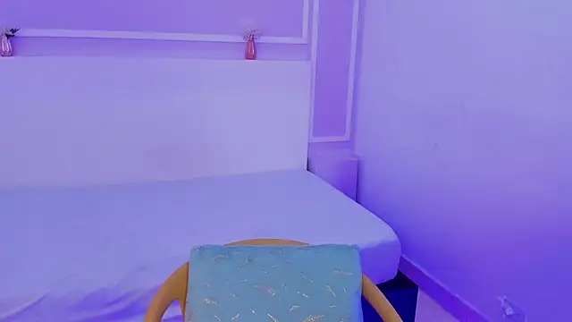 candy_lux30's cam snapshot