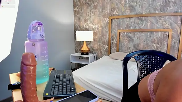 KarenNewman's cam snapshot