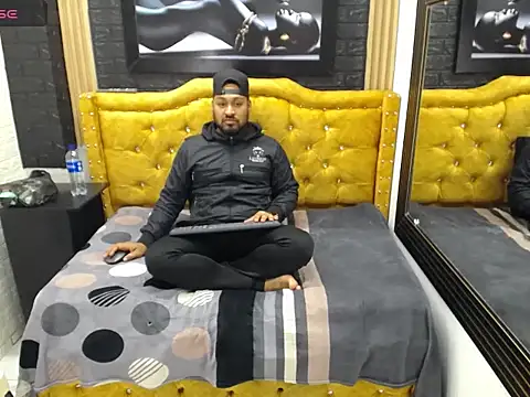 Liam_and_albala's cam snapshot