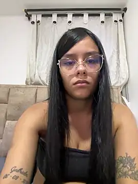 evangeline_8's cam snapshot