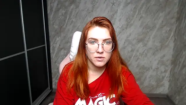 Reginasmilee's cam snapshot