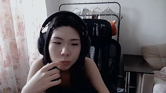 AprilOnilll's cam snapshot