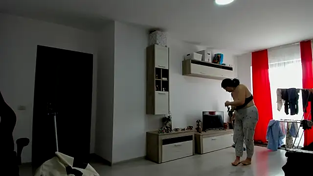 amiraisa11 live sex cam