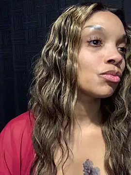 Rakiyahcharms live sex cam