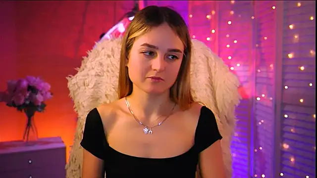 DeboraLarson's cam snapshot