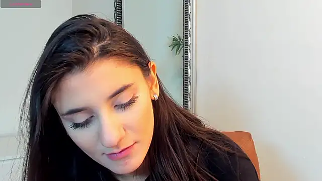 bad_dora's cam snapshot