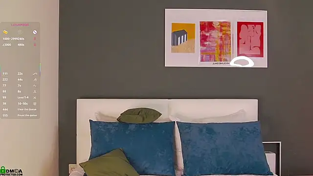 SaraHearts's cam snapshot