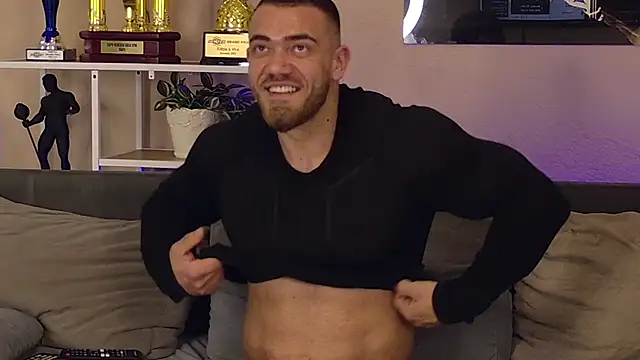 J0nMuscle live sex cam