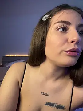 VanessaAnne live sex cam