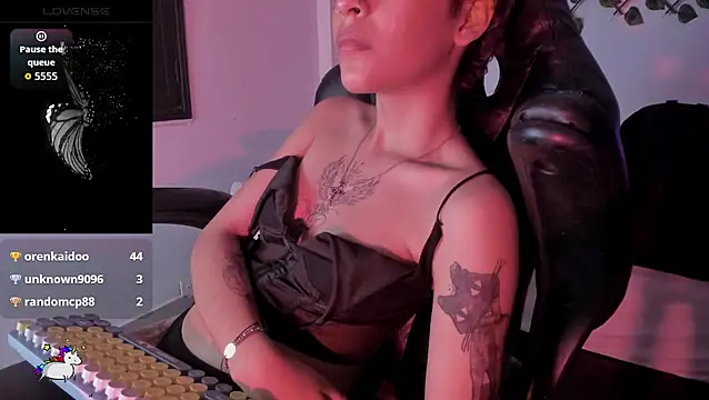 Anny_Kiitty's cam snapshot