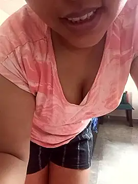 EeshaBhabi live sex cam