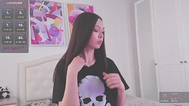 kittenrisha's cam snapshot