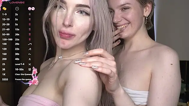 MaeEversley live sex cam