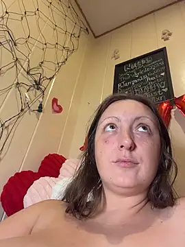 TheFishWife's cam snapshot