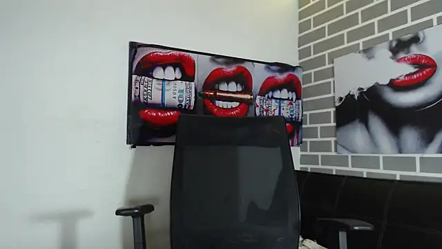 Kityy_cum18's cam snapshot