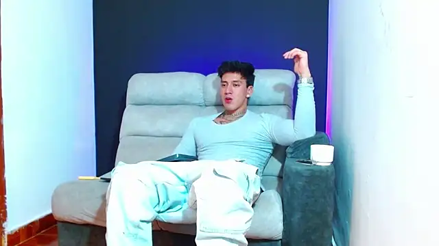 JUSTIN_FULLER1 live sex cam