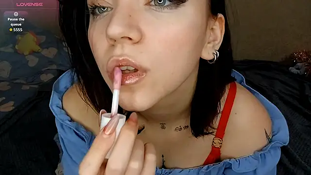 NoMoreCIothes's cam snapshot