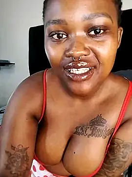 ThickPearlx23's cam snapshot