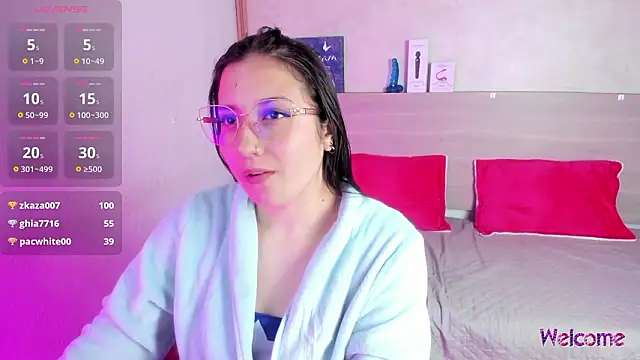 Abby_pink1's cam snapshot